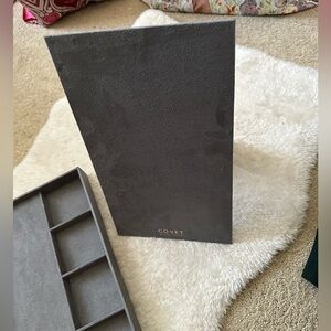 Covet by Stella & Dot jewelry display and storage case